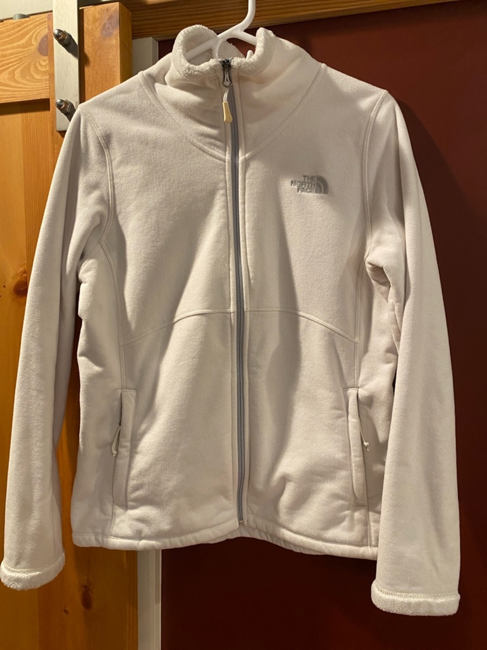 Northface fleece jacket in cream/white Womens M